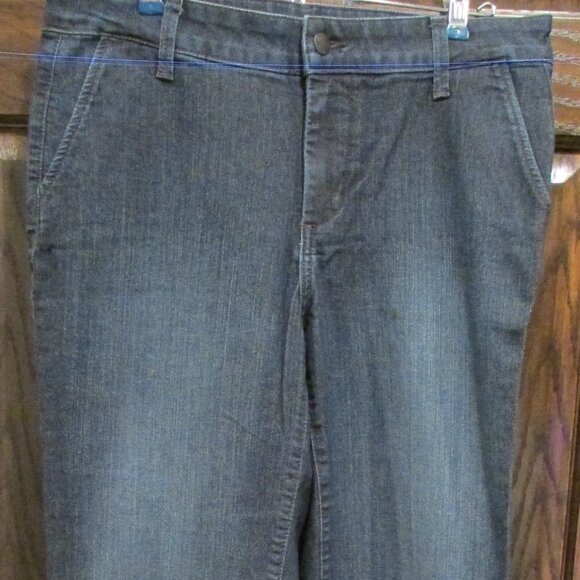 Size 10 NYDJ Trouser - Picture 1 of 4